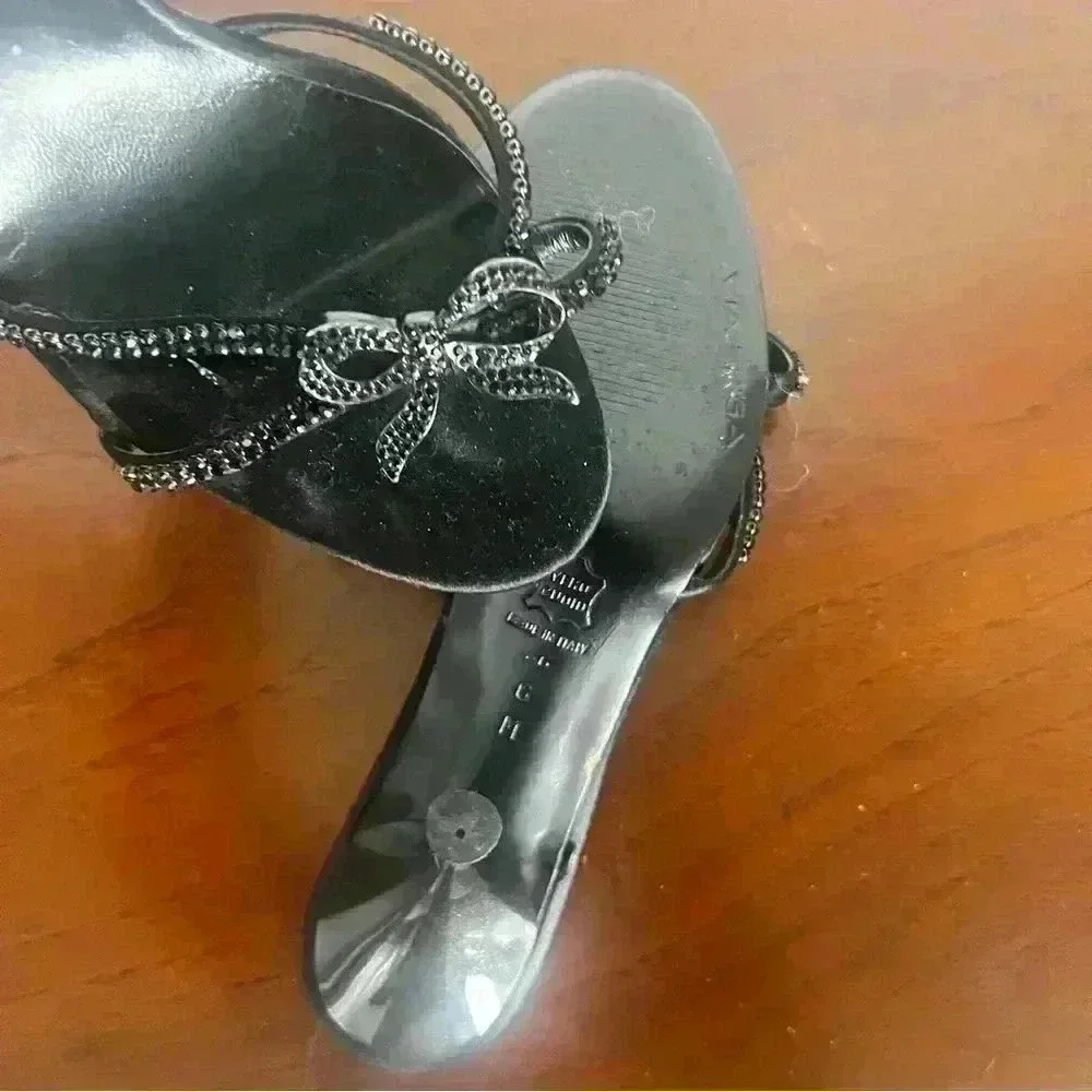 VIA SPIGA MADE IN ITALY SILVER BLACK OPEN TOE HEELS SHOES SANDALS SIZE  6M - Picture 5 of 5